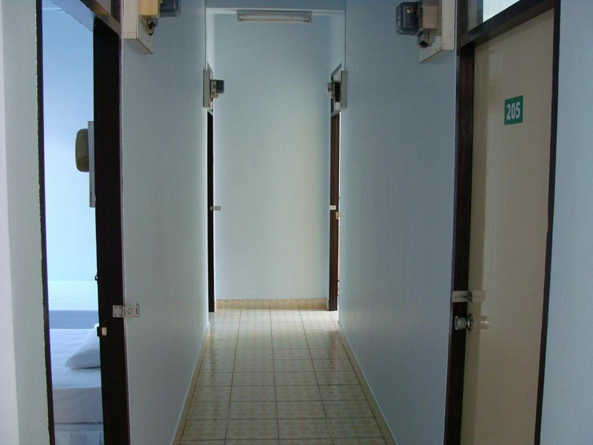 Fame Guesthouse Csumphon Kültér fotó
